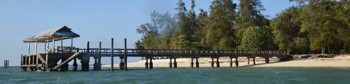 Afbeelding: Pier naar een van de eilanden in Langkawi.